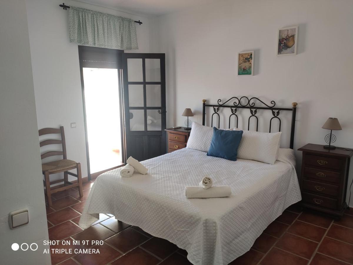 El Lagar De Pepe Bed & Breakfast Casabermeja Exterior photo